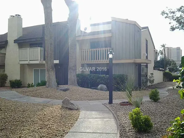 582 Willow Green Dr, Las Vegas, NV 89169