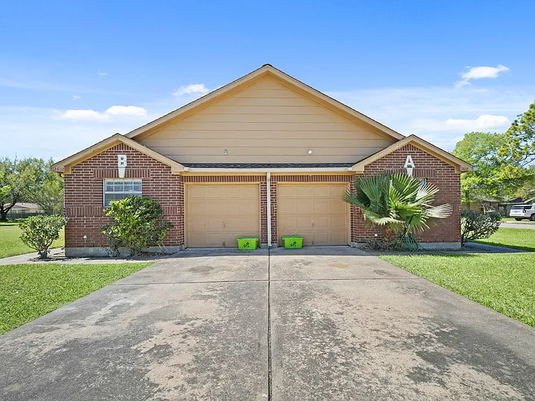 12602 Folkcrest Way #B — Photo 1