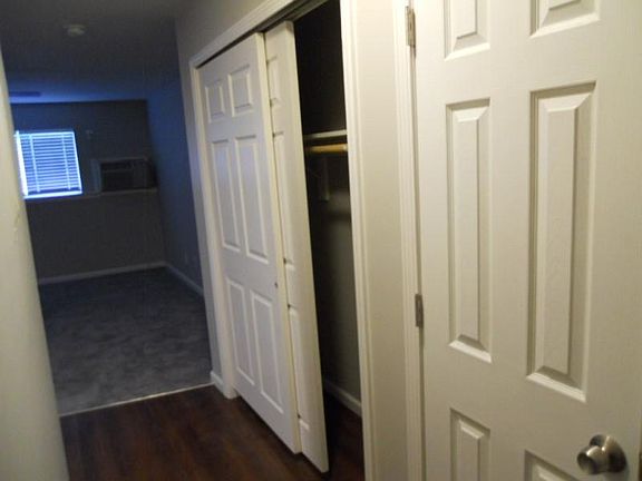 5th image of 2400 Alabama St APT 106