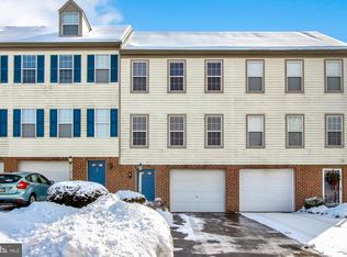 1114 Hearthridge Ln, York, PA