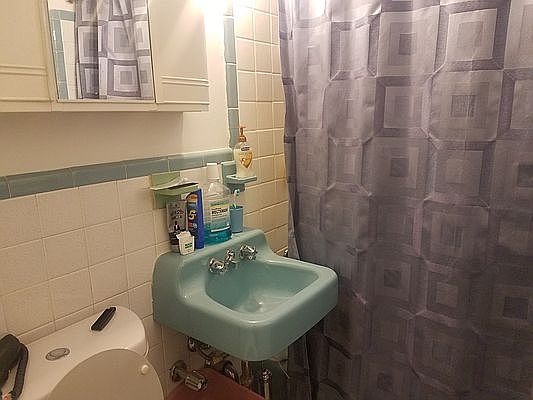 5th image of 947 Amsterdam Ave #3R