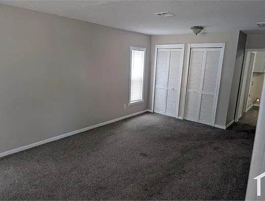 1531 S Main St — Photo 11