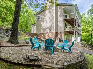 21995 Indian Bluff Rd, Garfield, AR 72732