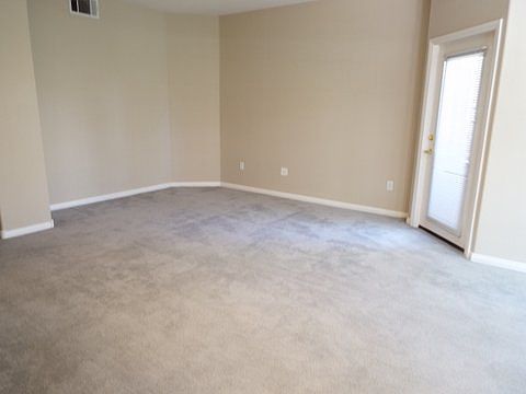 5th image of 830 Carnegie St APT 1214