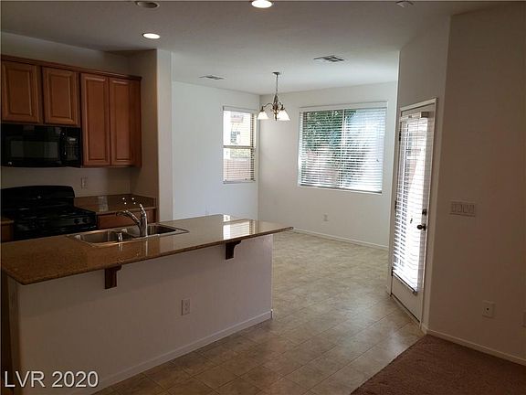 5th image of 7671 Jasmine Falls Dr