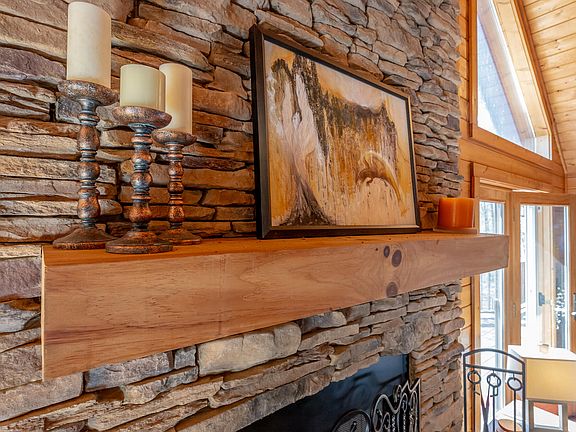 50th image of 292 Log Cabin Ln