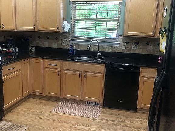 5th image of 5064 Pentwater Dr