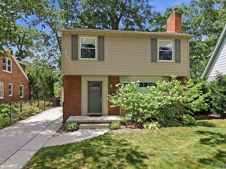 1st image of 1117 N Pleasant St