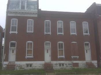 2nd image of 3318 Wisconsin Ave