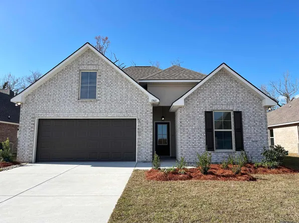 17403 Castle Dr, Prairieville, LA 70769