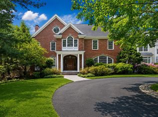 20 Longmeadow Dr, Westwood, MA 02090