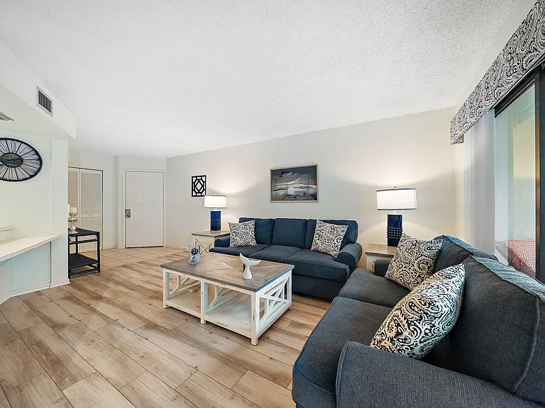 1605 S US Highway 1 #A306 — Photo 10