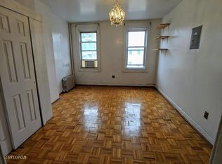 278 19th St APT 2R, Brooklyn, NY 11215