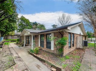 1114 W Camp Wisdom Rd, Duncanville, TX 75116