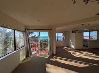 516 Monterey Rd #C, Pacifica, CA 94044
