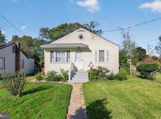 30 W Maple Ave, Lindenwold, NJ 08021