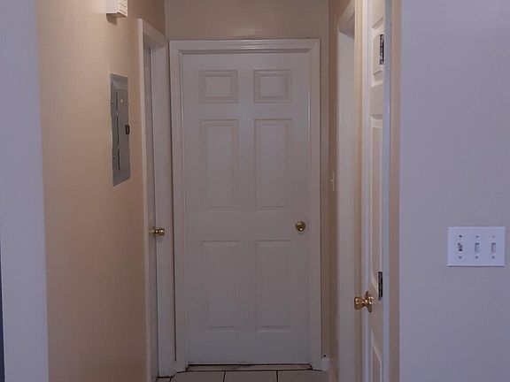 5th image of 124 Bragaw Ave Floor 1