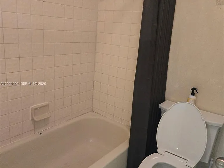 818 E Palm Run Dr #0 — Photo 7