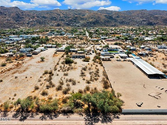 2nd image of 2202 E DESERT Lane #22