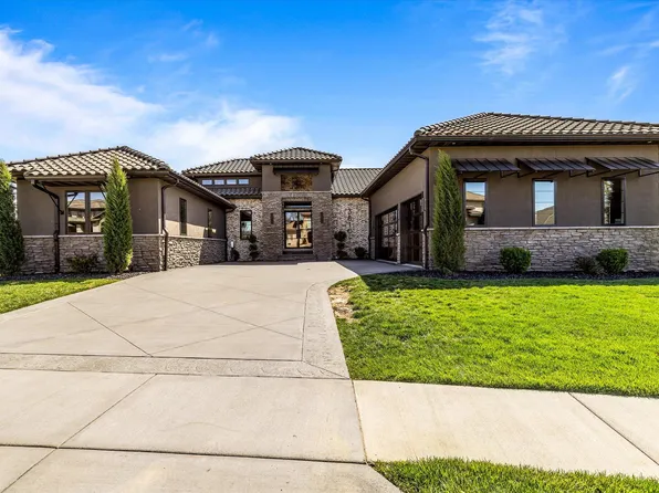 3810 E Knollwood Drive, Ozark, MO 65721