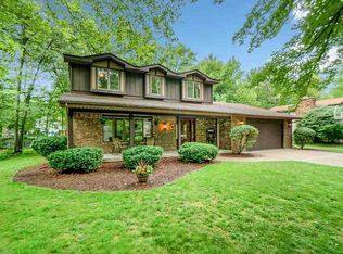 5805 Lamplighter Ln, Midland, MI