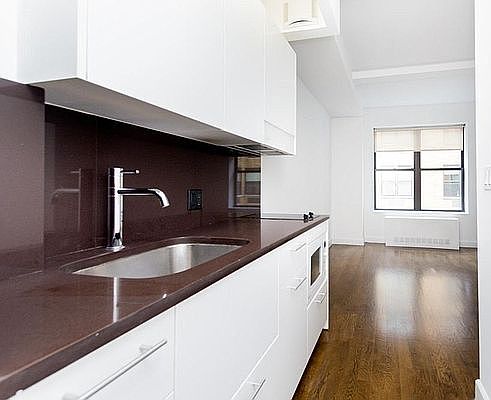 1st image of 212 W 91st St APT 637