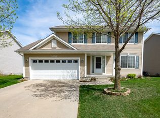 6037 Four Pines St, Johnston, IA 50131