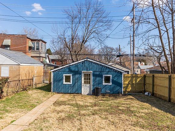 3rd image of 1308 McCausland Ave