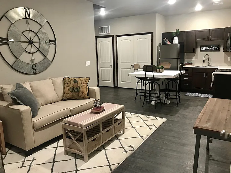 1109 Hope Ln #9A — Photo 11