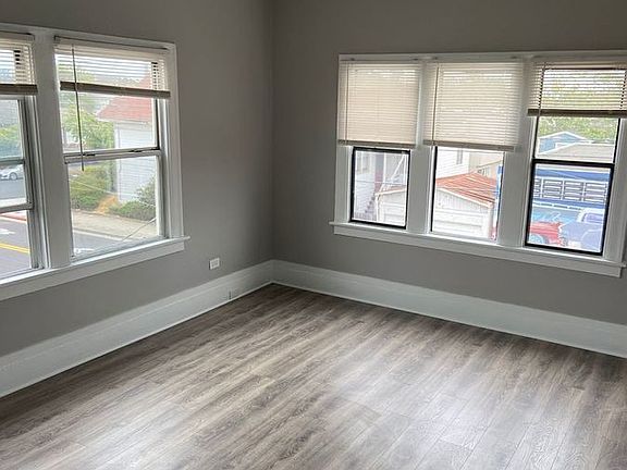 2nd image of 5918 Genoa St #7