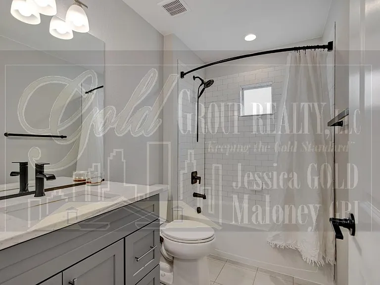 6381 Ottawa Dr — Photo 10