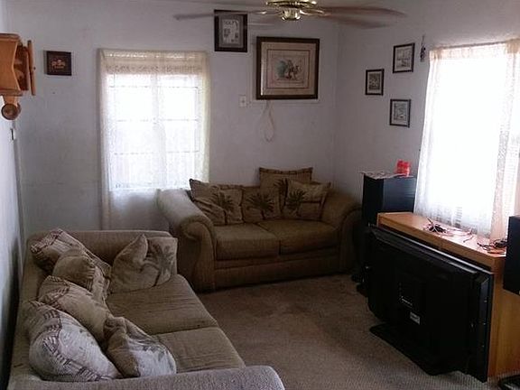 4th image of 2636 34th Ave N