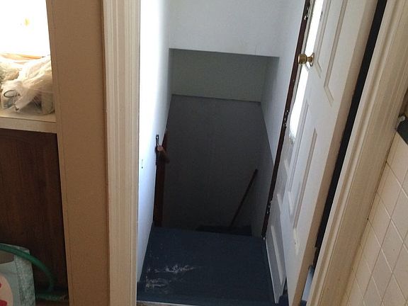 5th image of 8109 Milan Ave