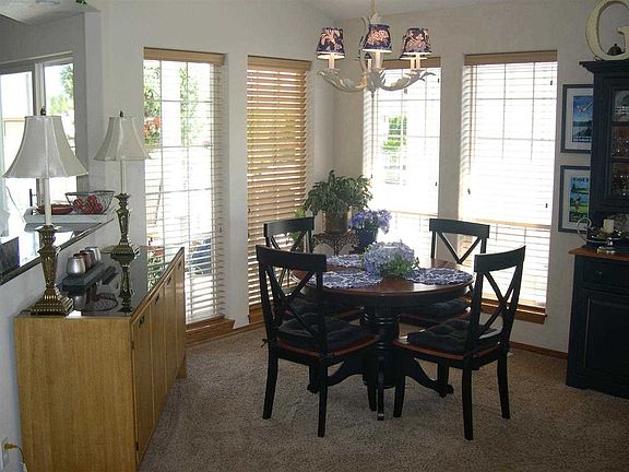 5th image of 2717 S Sunnybrook Ln