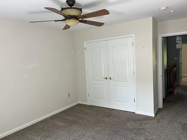 346 Carmen Dr — Photo 21
