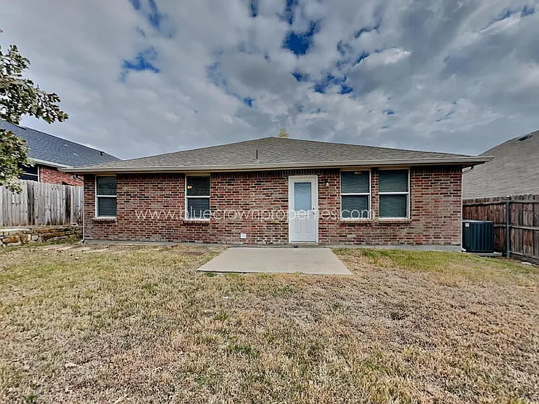 13049 Galaxy Dr — Photo 17