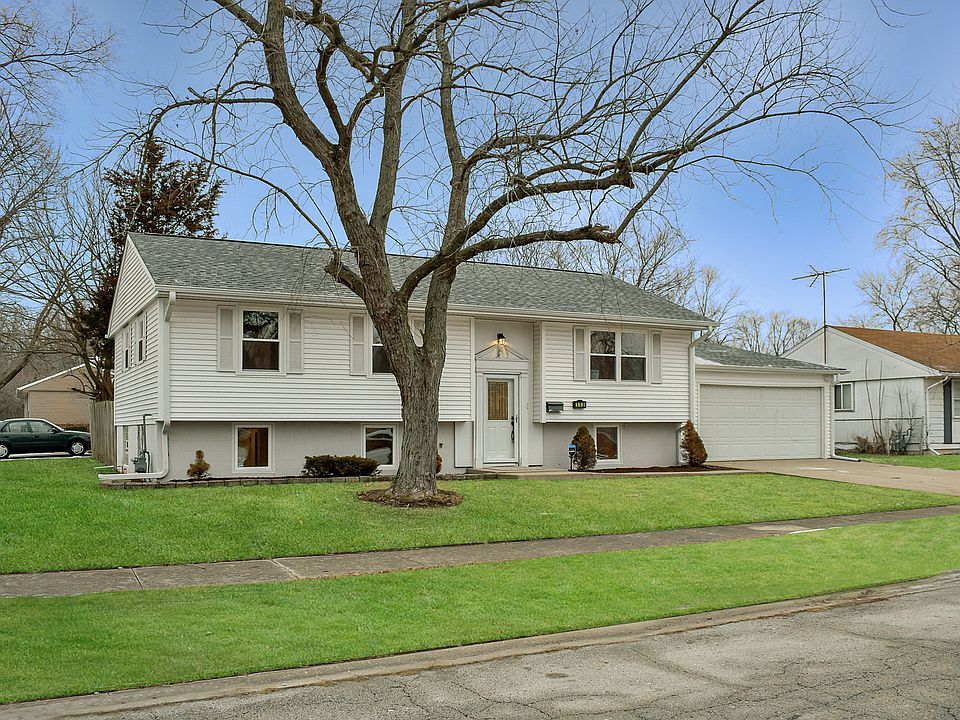 1st image of 113 N Chestnut Ln