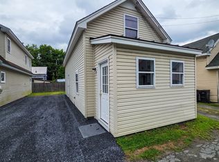 52 Jarvis Street, Windsor, VT 05089