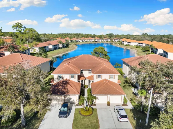 500 Robin Hood Cir Unit 201, Naples, FL 34104