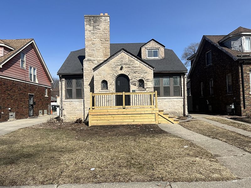 1st image of 9142 Yorkshire Rd