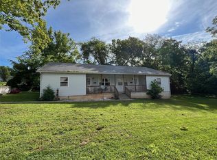 303 Water St, Potosi, MO 63664