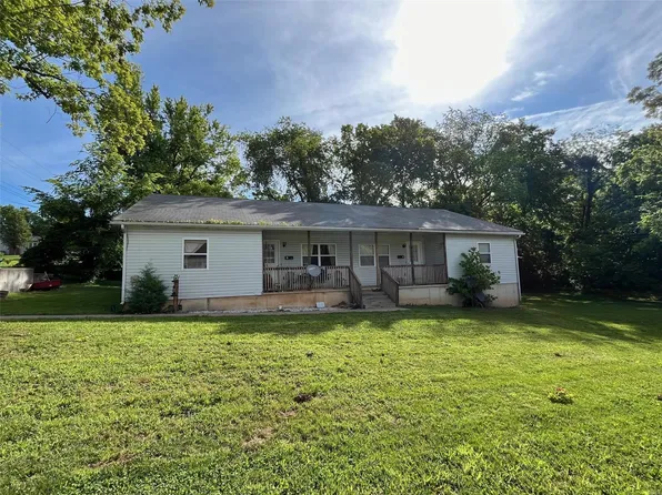 303 Water St, Potosi, MO 63664