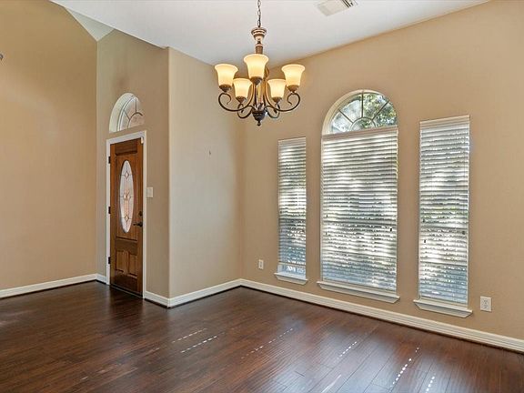 4th image of 20518 Indian Grove Ln