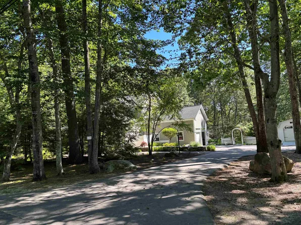 13 Pointe Sewall Road, Wolfeboro, NH 03894