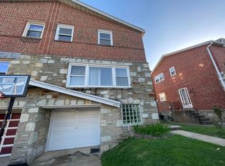 2720 Mower St, Philadelphia, PA 19152