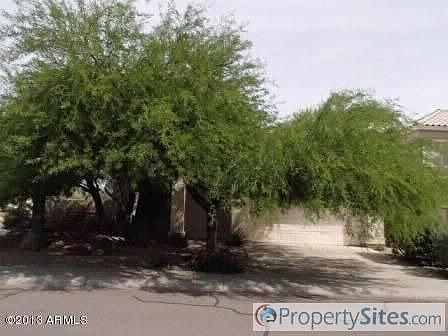 2nd image of 220 W Palomino Dr
