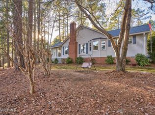 171 Pine Ridge Dr, Whispering Pines, NC 28327