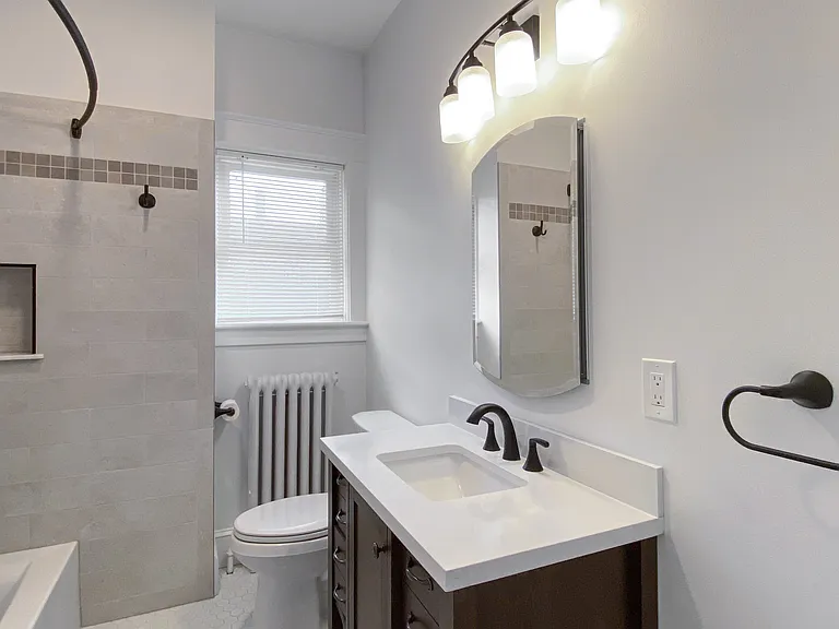 95 Chestnut St #3 — Photo 22