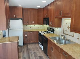 829-31 Mola Vista Way, Solana Beach, CA 92075