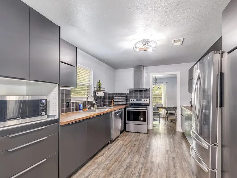 2511 River Rdg — Photo 3